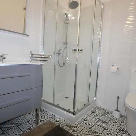 Apartment Proche De La *