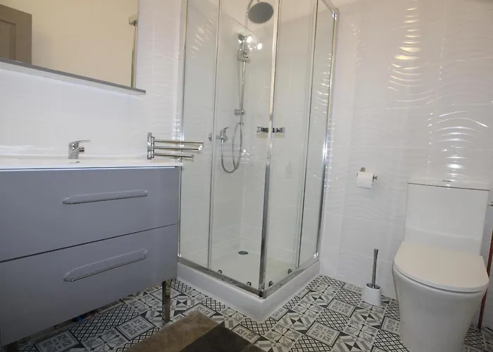 Daire Proche De La *